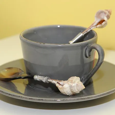 Musae Bed & Breakfast *